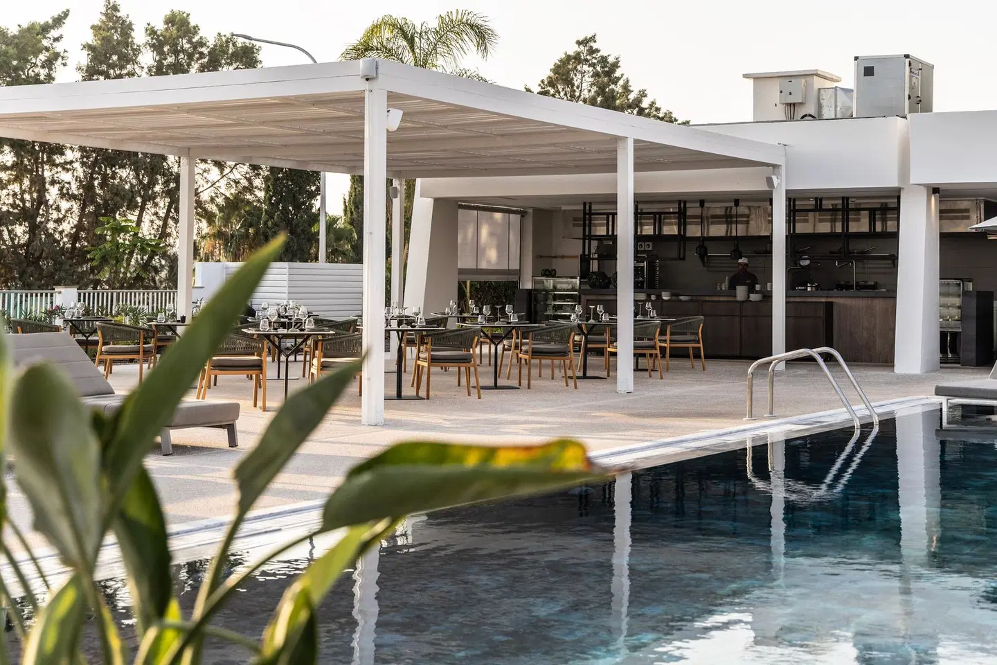 Cali Resort & Spa - Designed for adults by Louis Hotels Terrasse