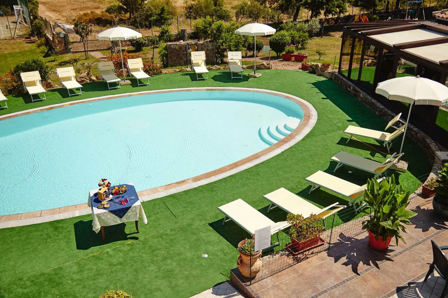 Cala Mirto SPORTS_AND_LEISURE