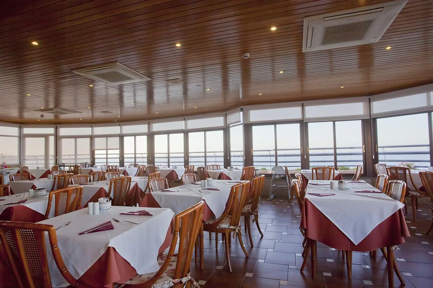 Ona Princesa Playa Restaurant