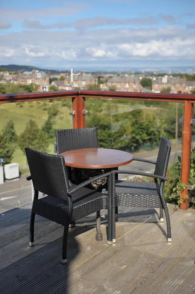 Braid Hills Hotel Terrasse