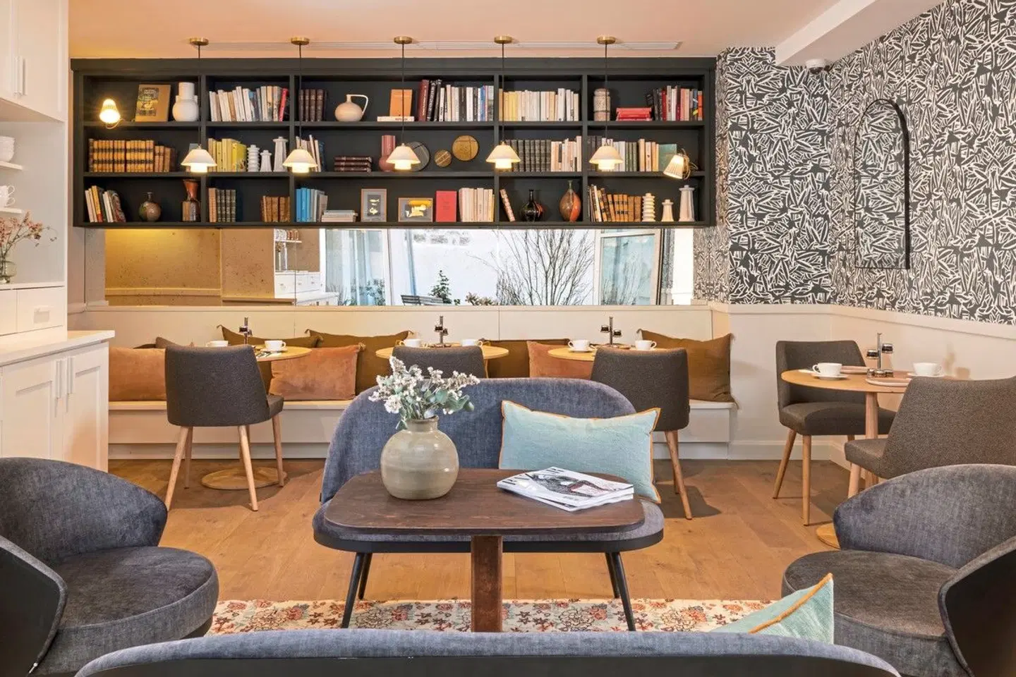 Le Petit Oberkampf Hotel & Spa Bar