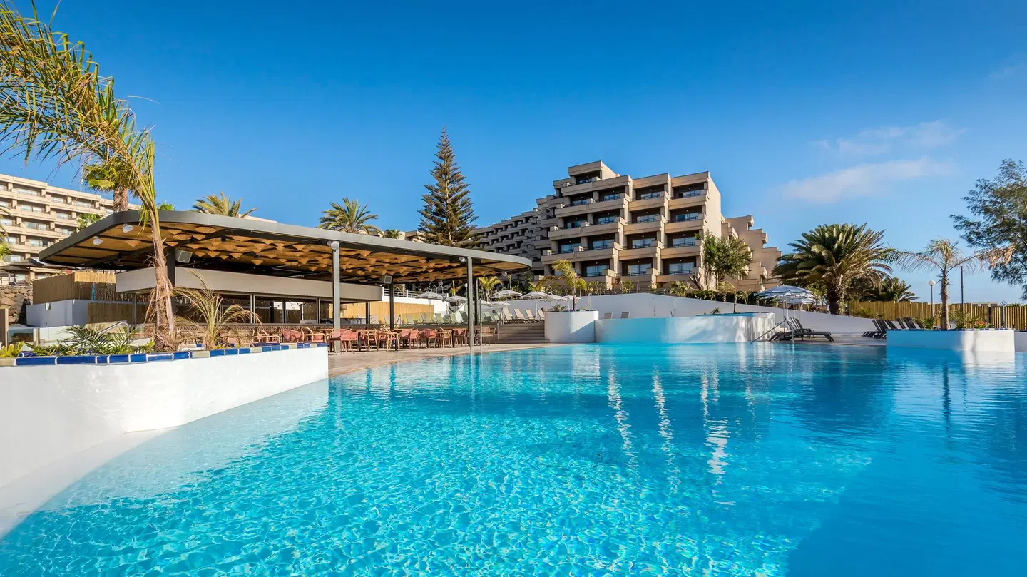 Barcelo Lanzarote Royal Level OUTDOOR_POOL