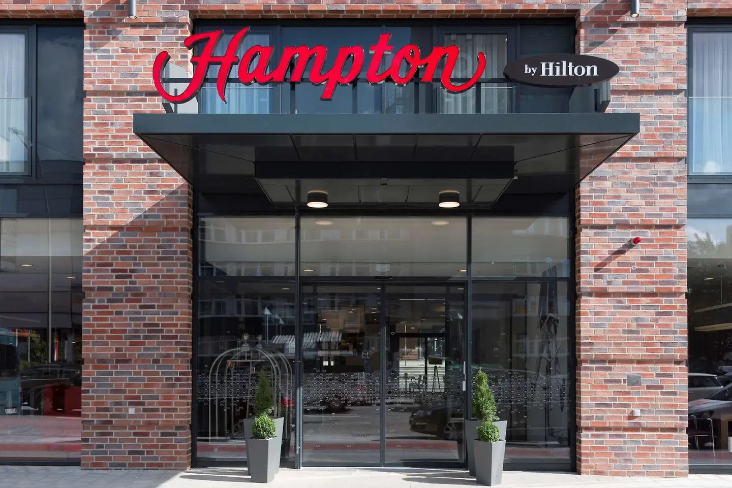 Hampton by Hilton Hamburg City Centre EXTERIOR