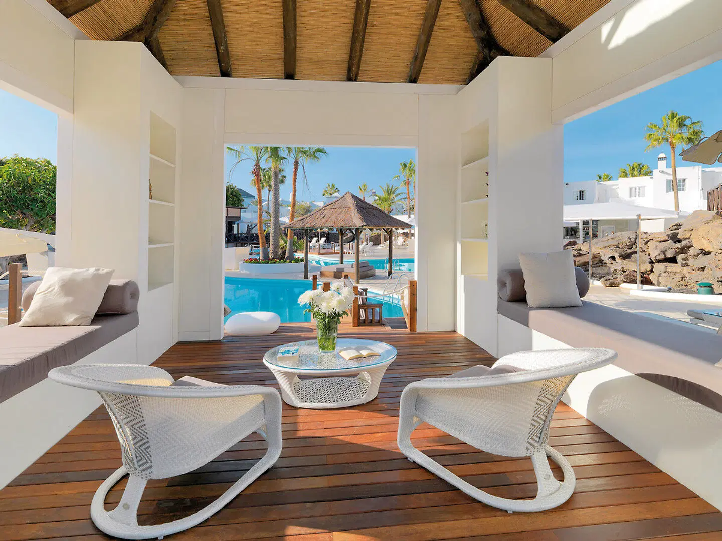 H10 White Suites Boutique LOUNGE_LOBBY