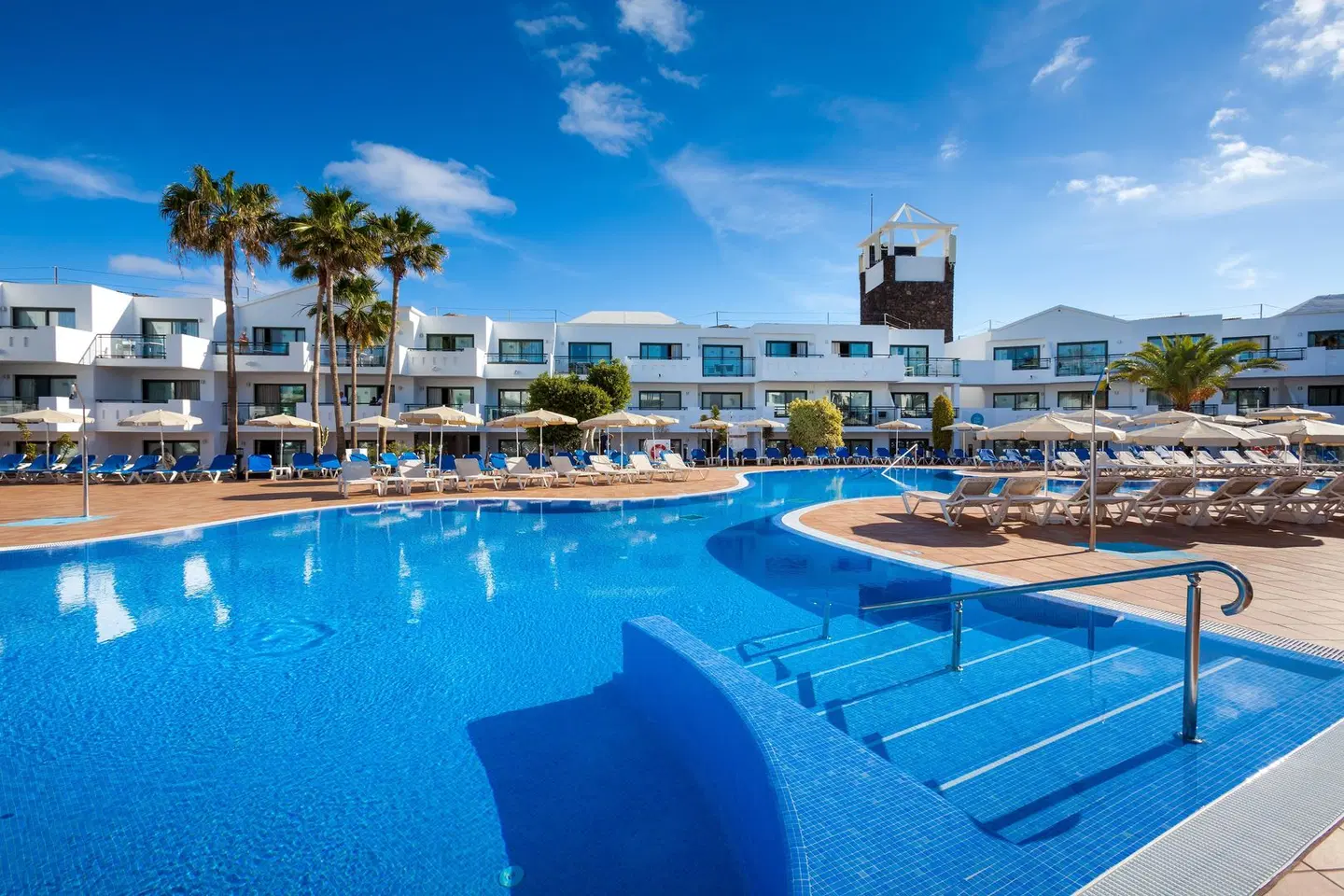 THB Lanzarote Beach OUTDOOR_POOL