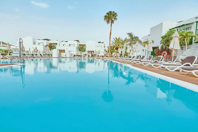 Gloria Izaro Club Hotel OUTDOOR_POOL