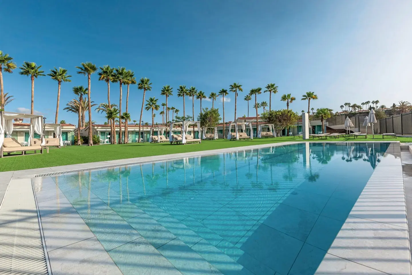 Kumara Serenoa by Lopesan Hotels OUTDOOR_POOL