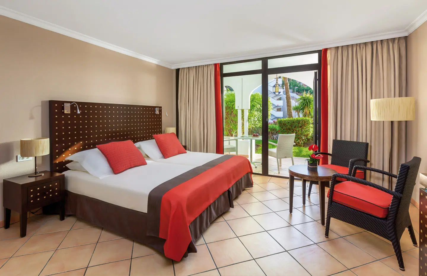 Seaside Sandy Beach ROOM_EXAMPLE