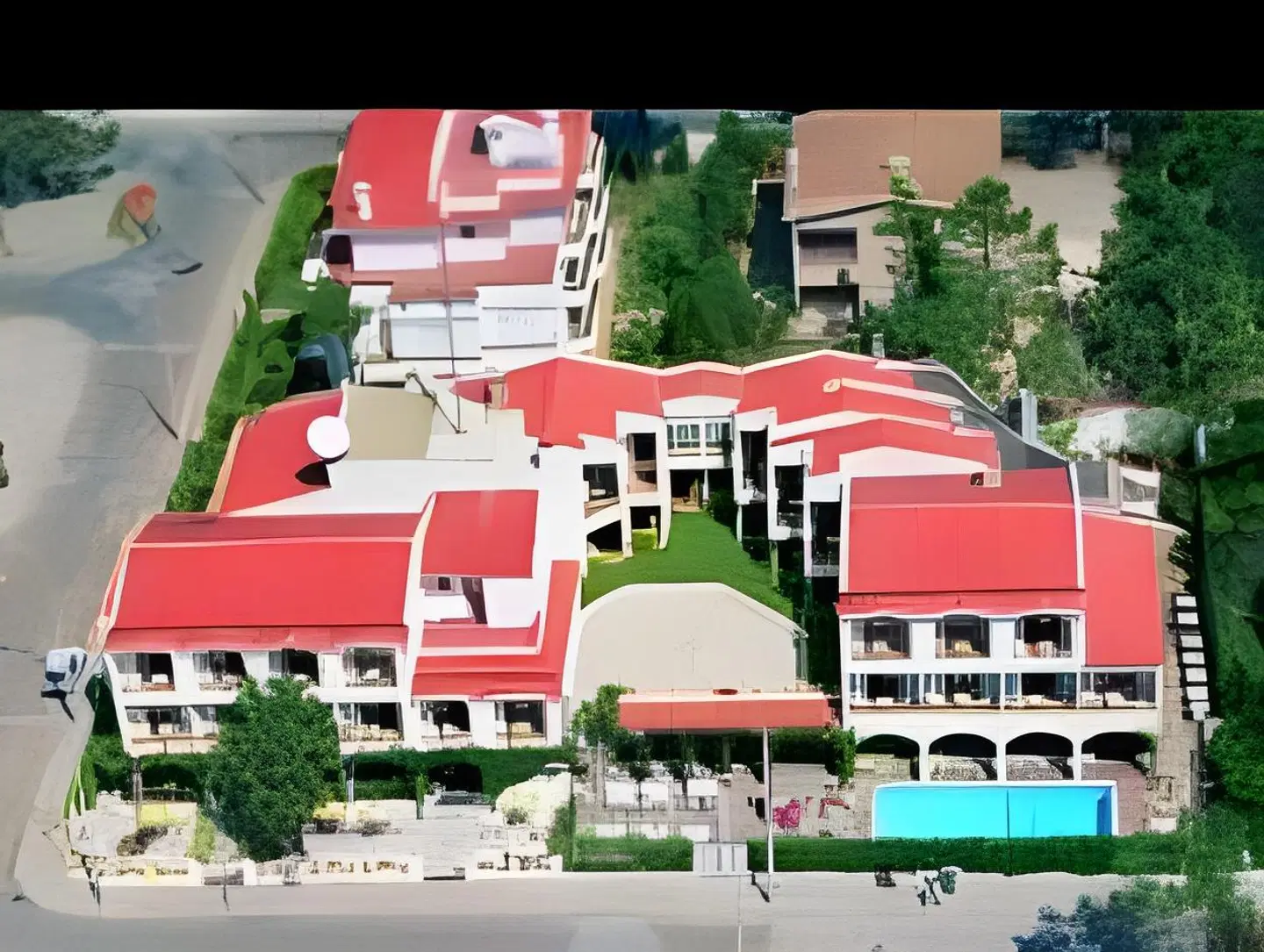 Casablanca Inn EXTERIOR