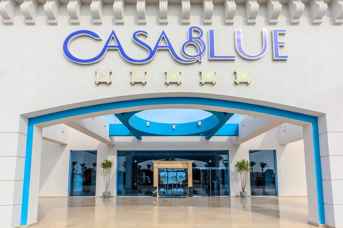 Casa Blue Resort EXTERIOR