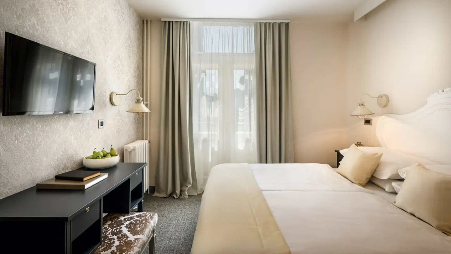 Hotel Lungomare ROOM_EXAMPLE