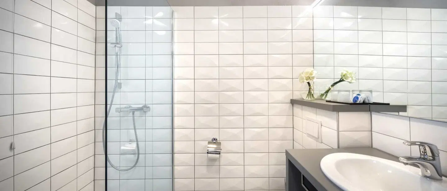 Hotel Lungomare Badezimmer