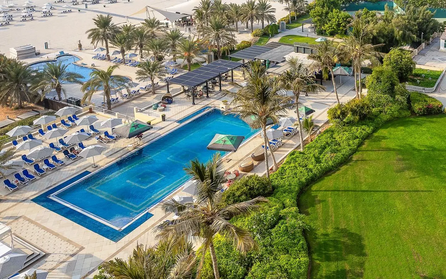 Al Hamra Residence OUTDOOR_POOL