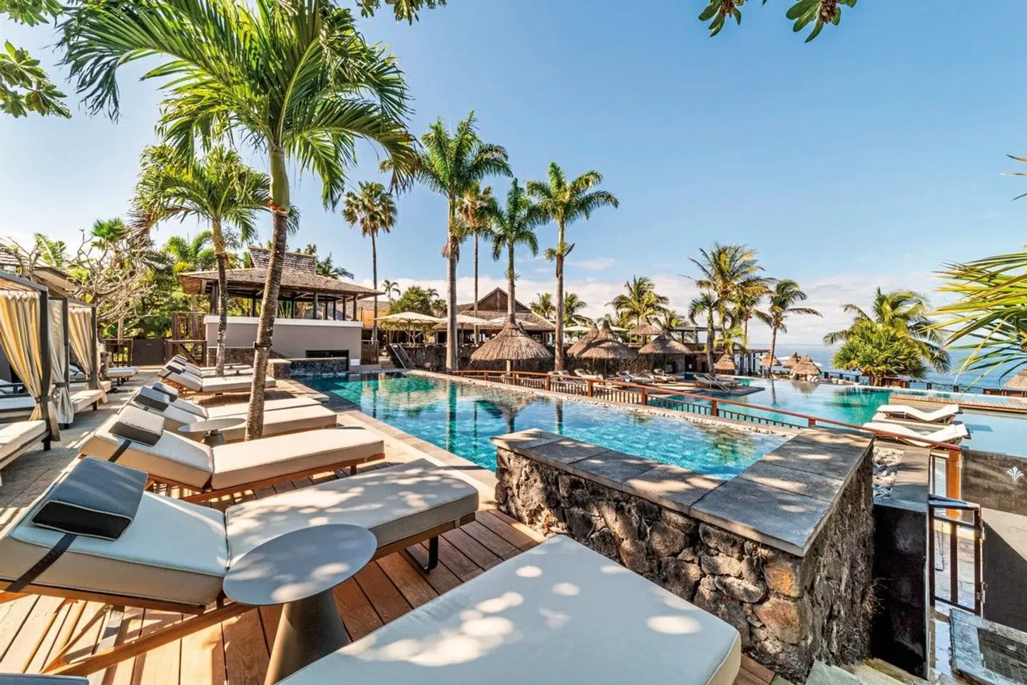 Palm Hotel & Spa OUTDOOR_POOL