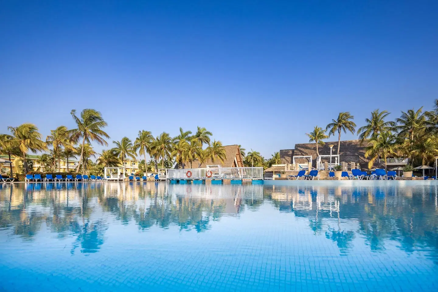 Meliá Las Antillas OUTDOOR_POOL