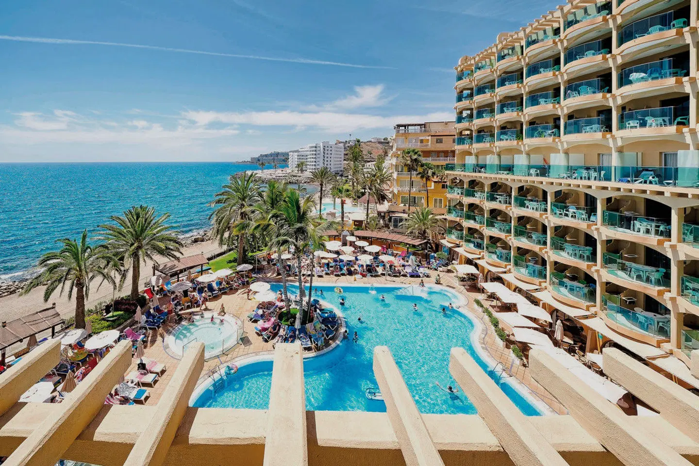 Bull Dorado Beach & Spa OUTDOOR_POOL