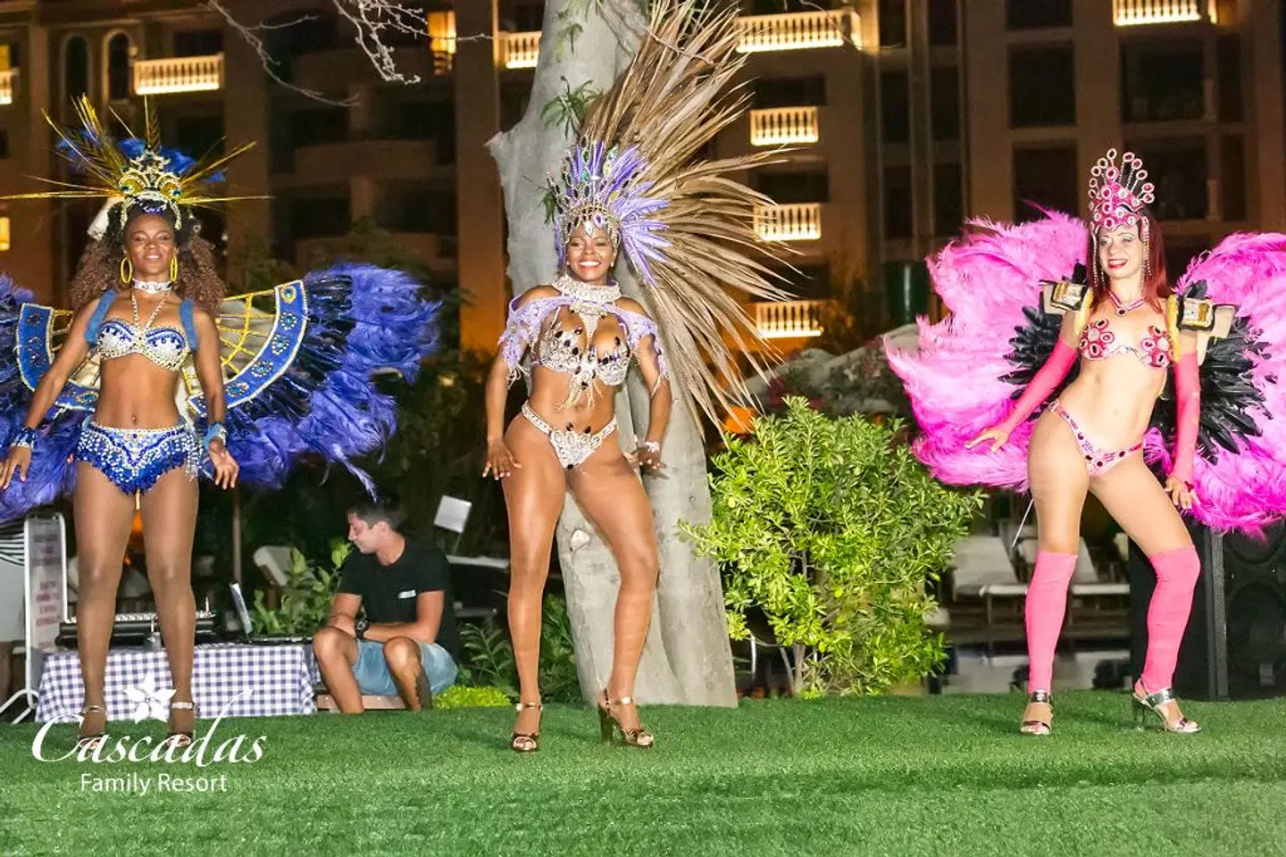 Cascadas Family Resort PEOPLE