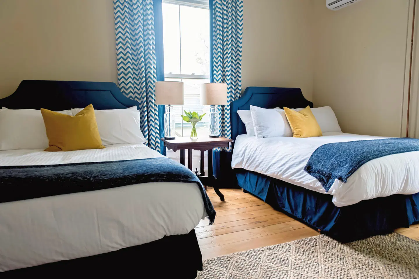 Bluenose Lodge ROOM_EXAMPLE