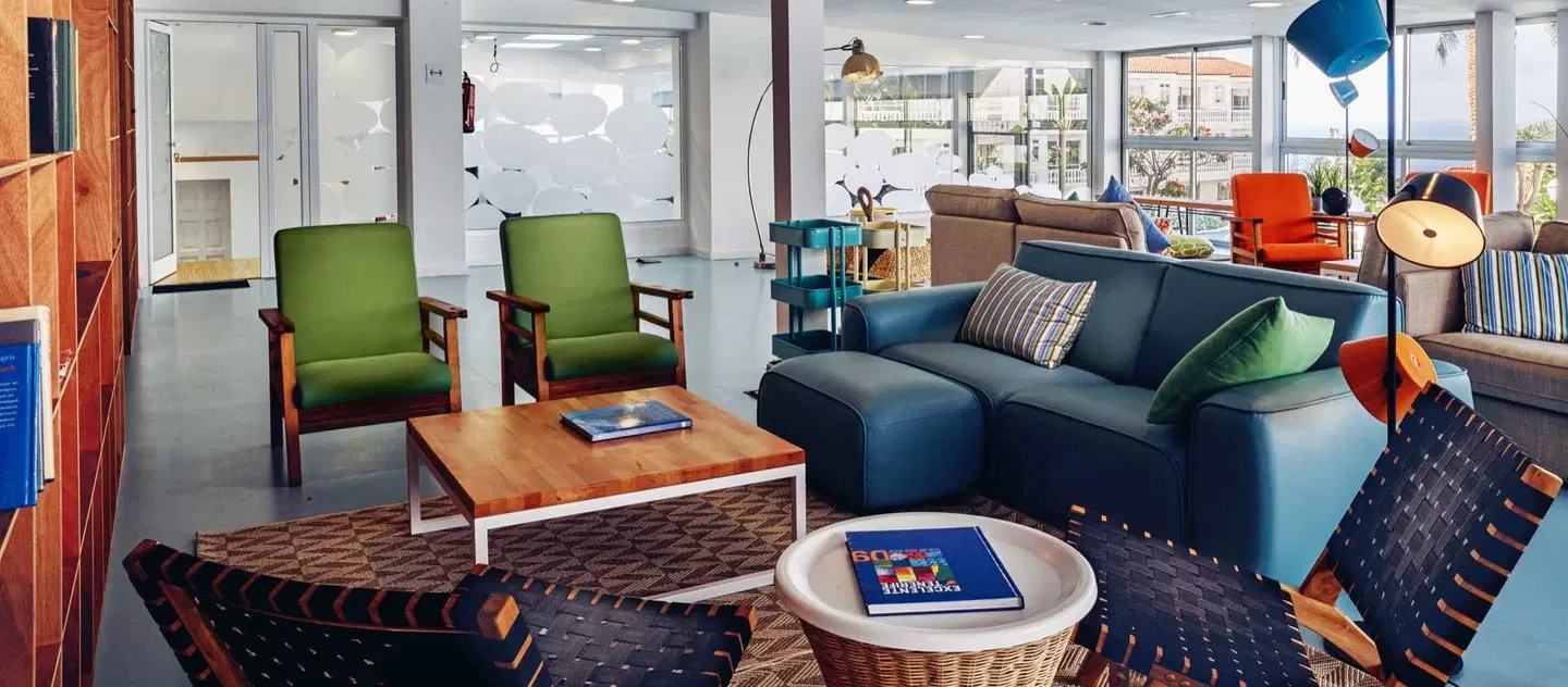 Route Active LOUNGE_LOBBY