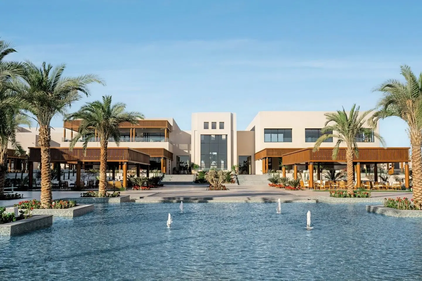 JAZ Elite Amara OUTDOOR_POOL