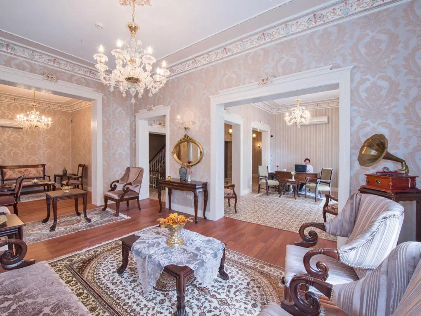 Enderun LOUNGE_LOBBY