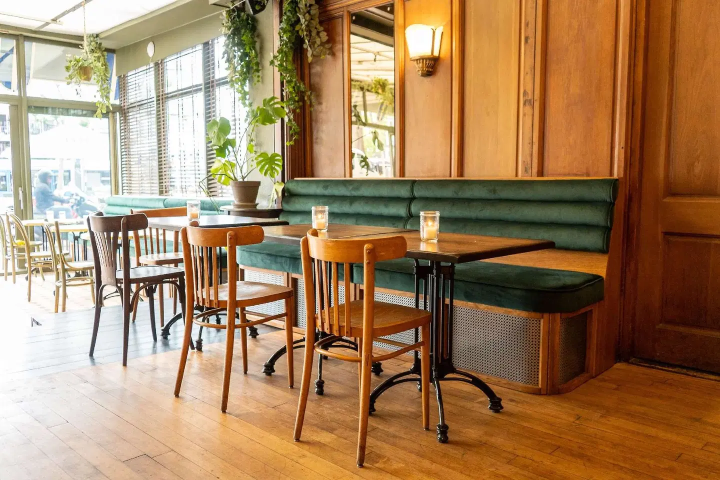 NH Amsterdam Schiller Bar