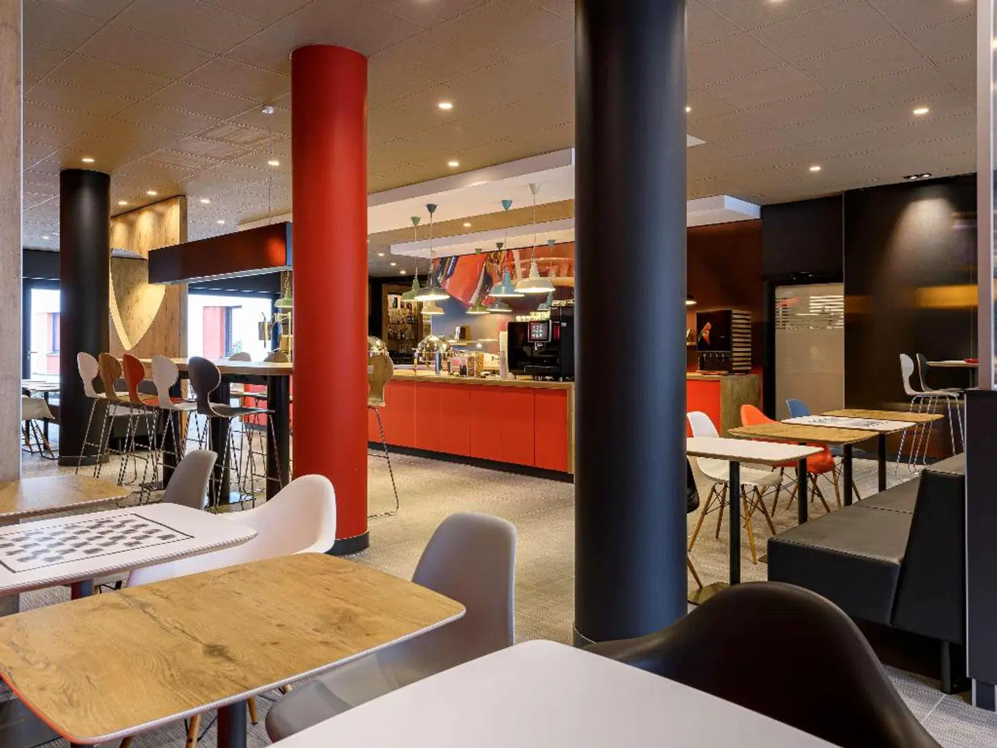 ibis Regensburg Center Bar