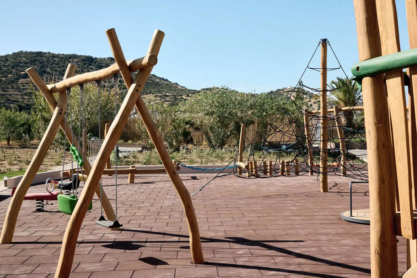 ananea Rocrita SPORTS_AND_LEISURE