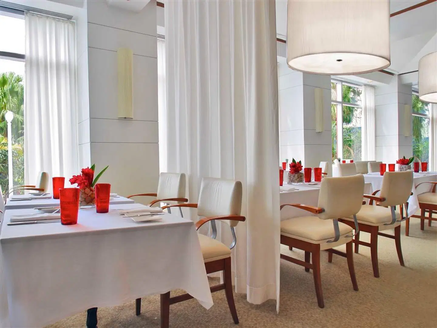 Pullman Miami Airport Hotel ROOM_EXAMPLE