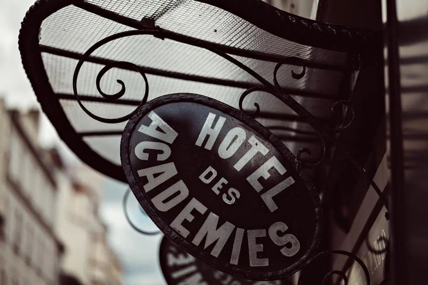 des Academies et des Arts EXTERIOR