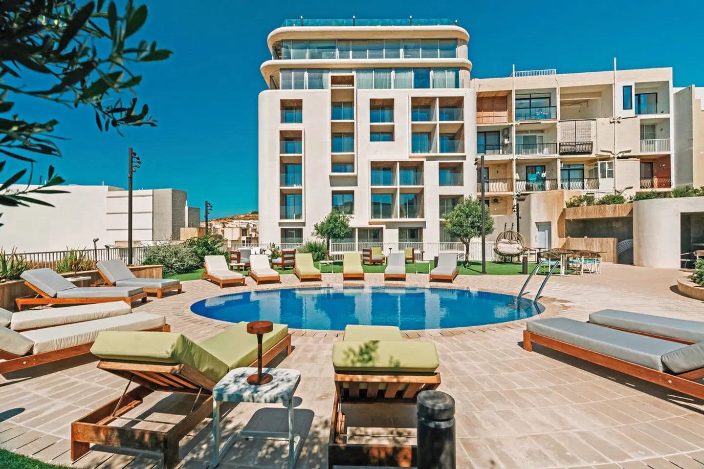 Reef Hotel & Spa EXTERIOR