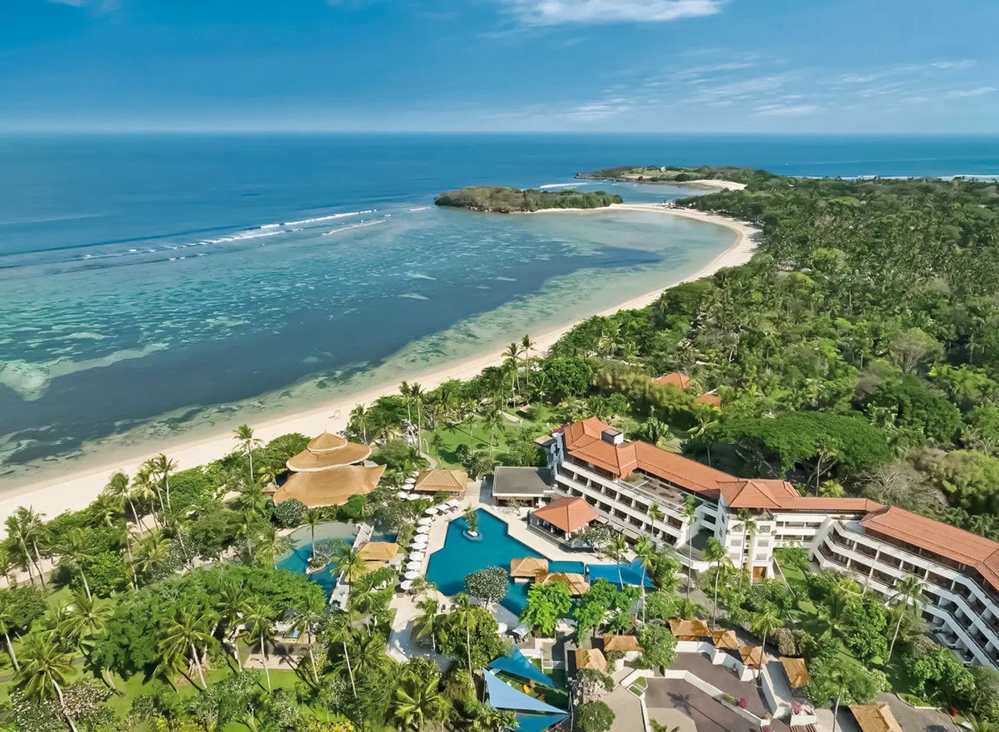 Nusa Dua Beach Hotel & Spa LANDSCAPE
