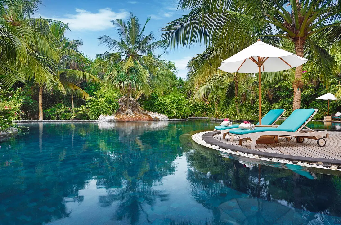 JA Manafaru OUTDOOR_POOL