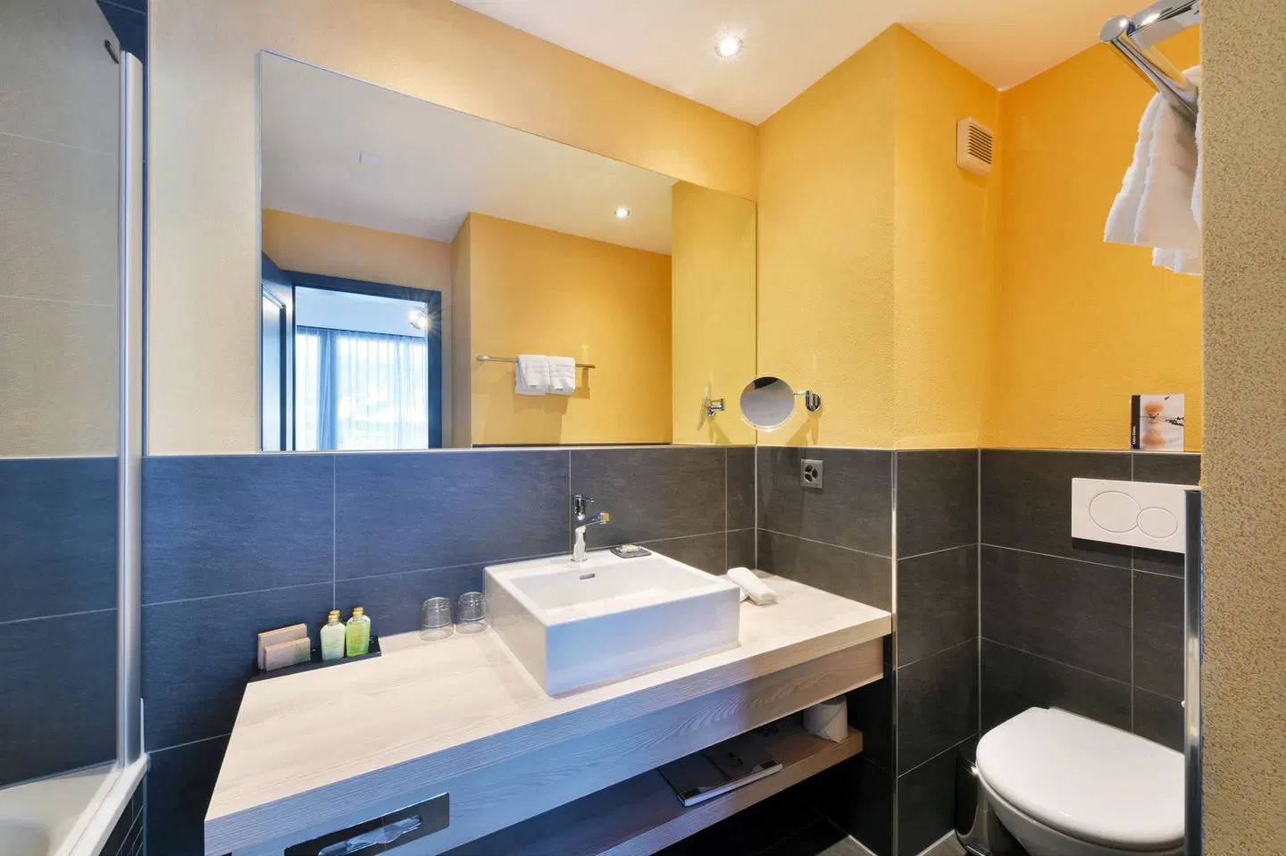 Eiger Mountain & Soul Resort Badezimmer