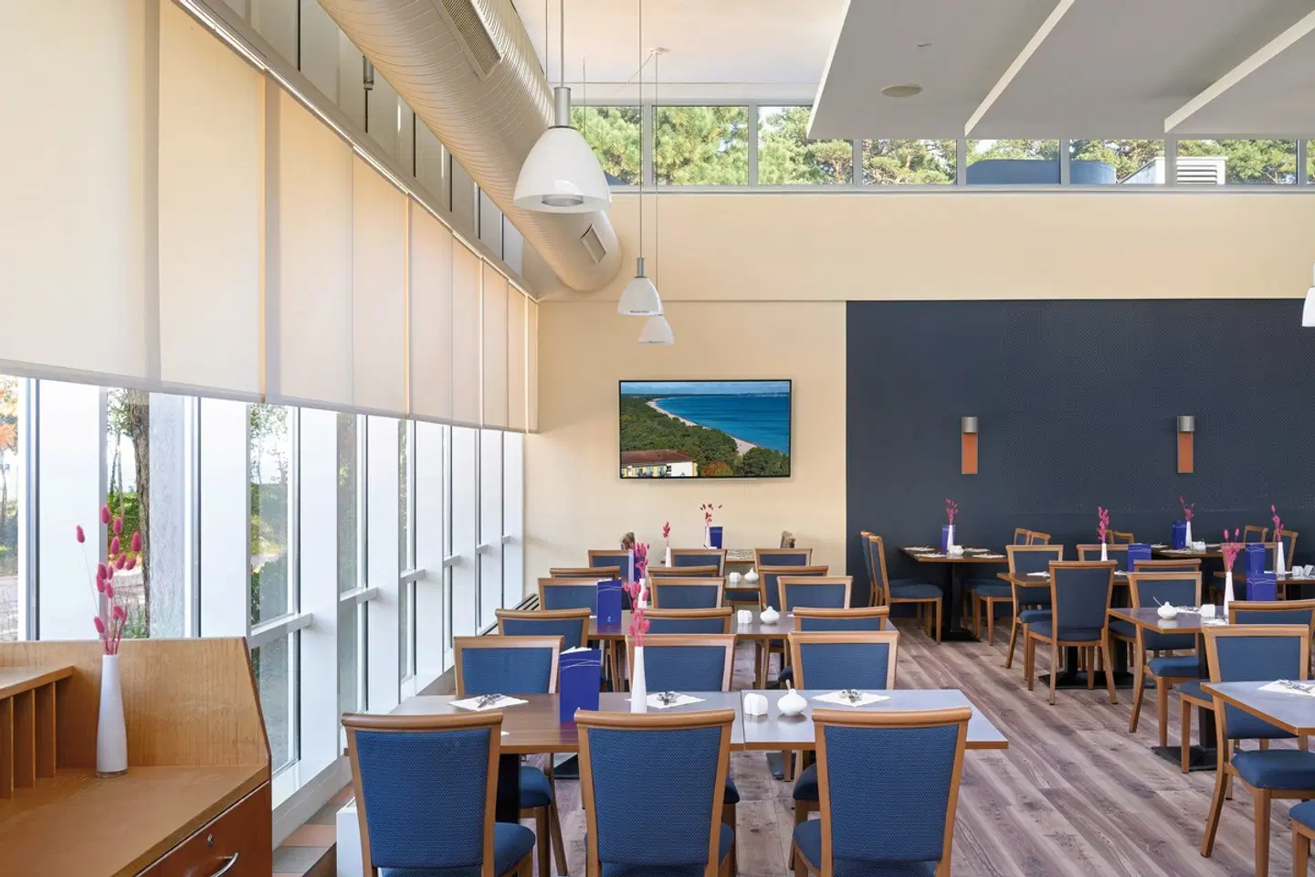 IFA Rügen Hotel & Ferienpark - Hotel Restaurant