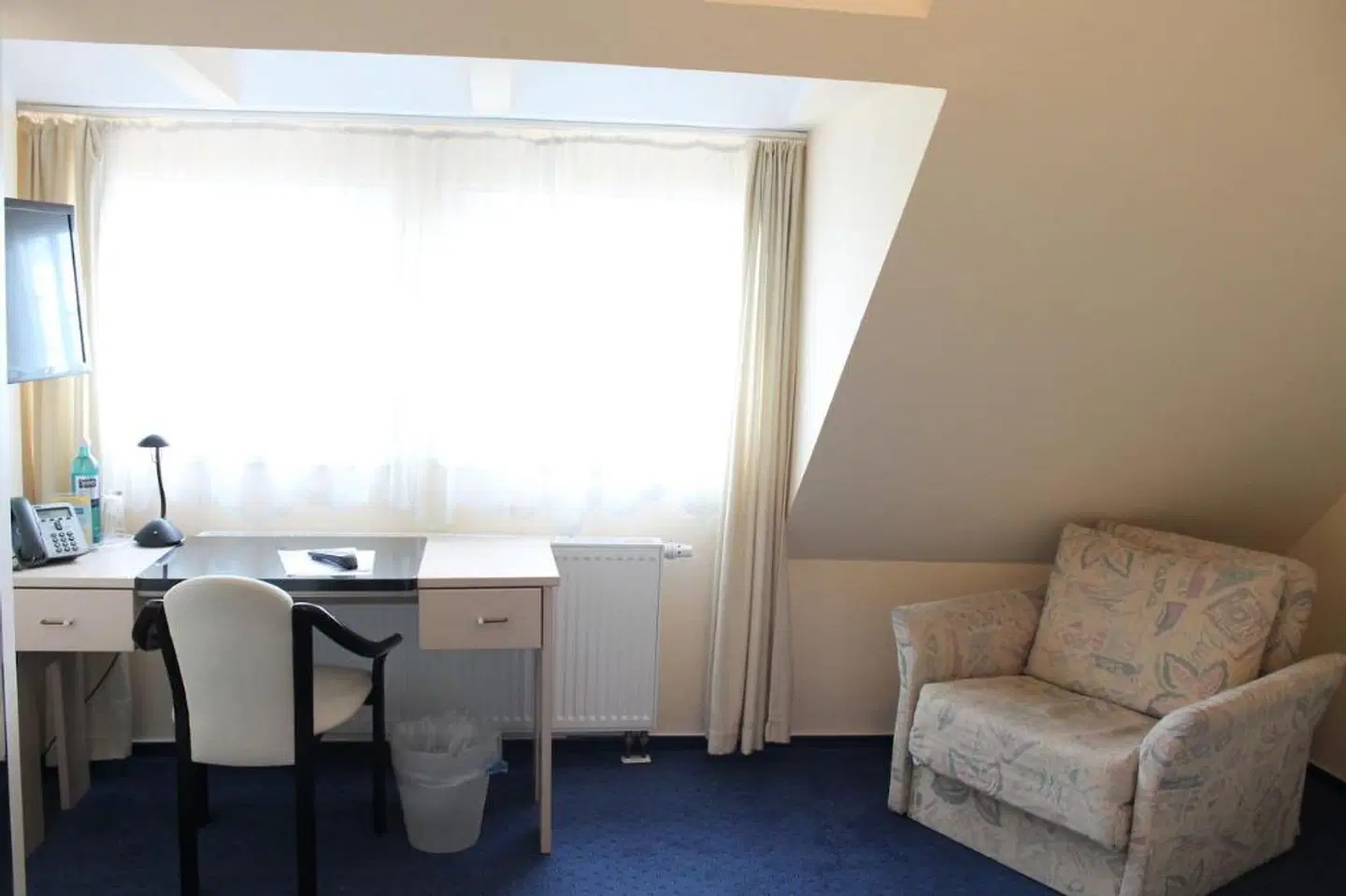 Stolteraa ROOM_EXAMPLE