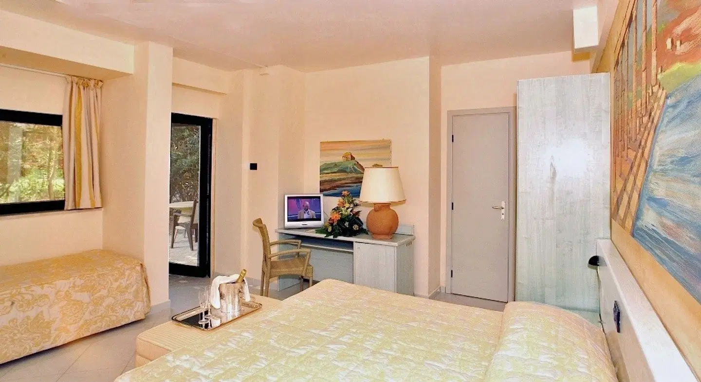 Acacia Resort ROOM_EXAMPLE