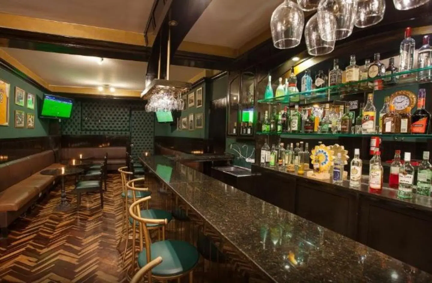 Hotel Santa Cruz Bar