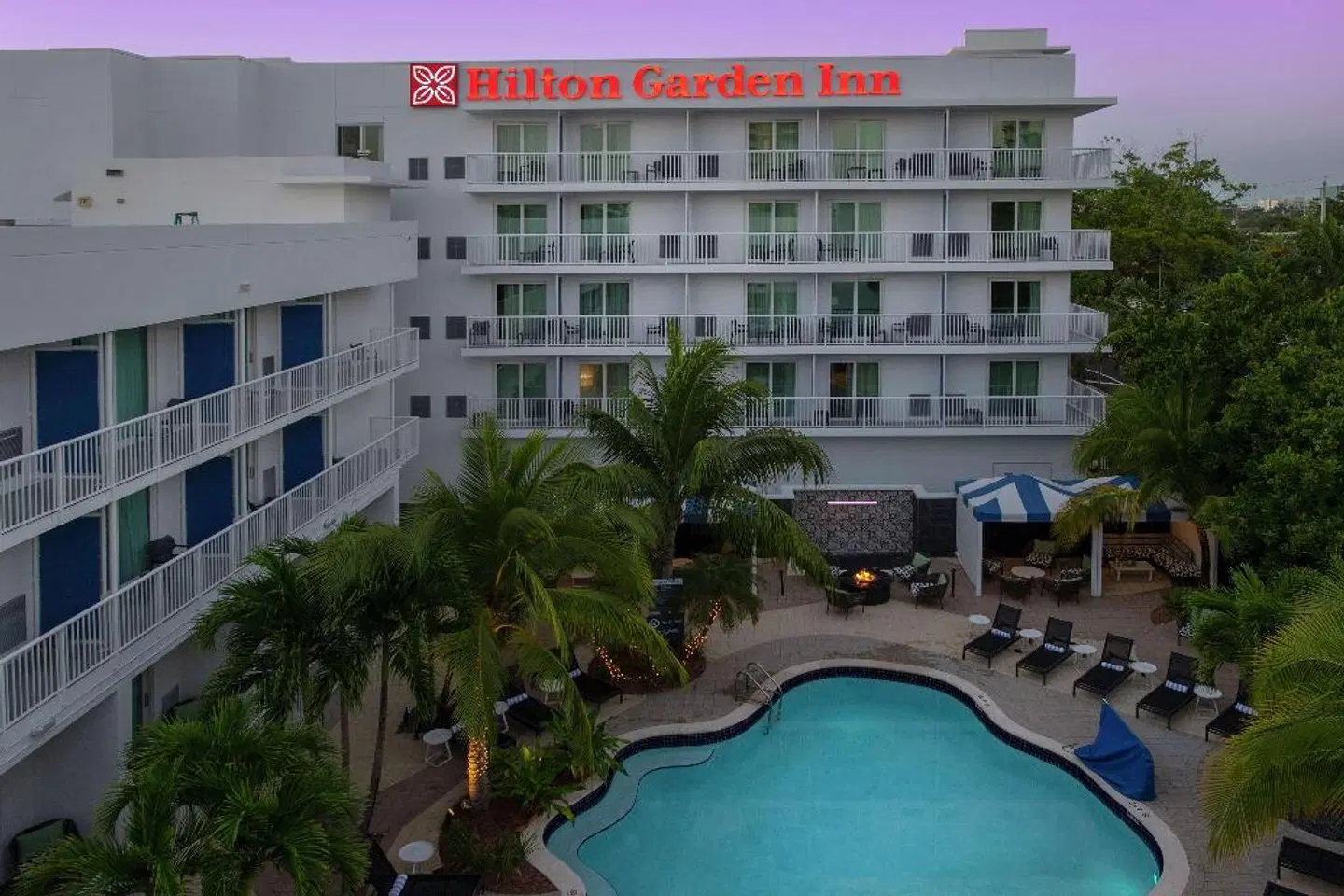 Hilton Garden Inn Miami Brickell South EXTERIOR