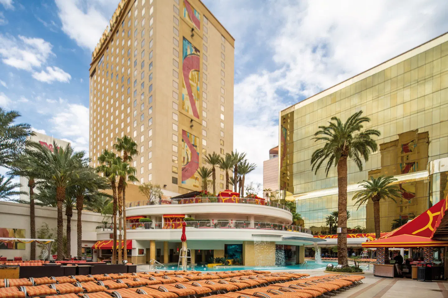 Golden Nugget Hotel & Casino EXTERIOR