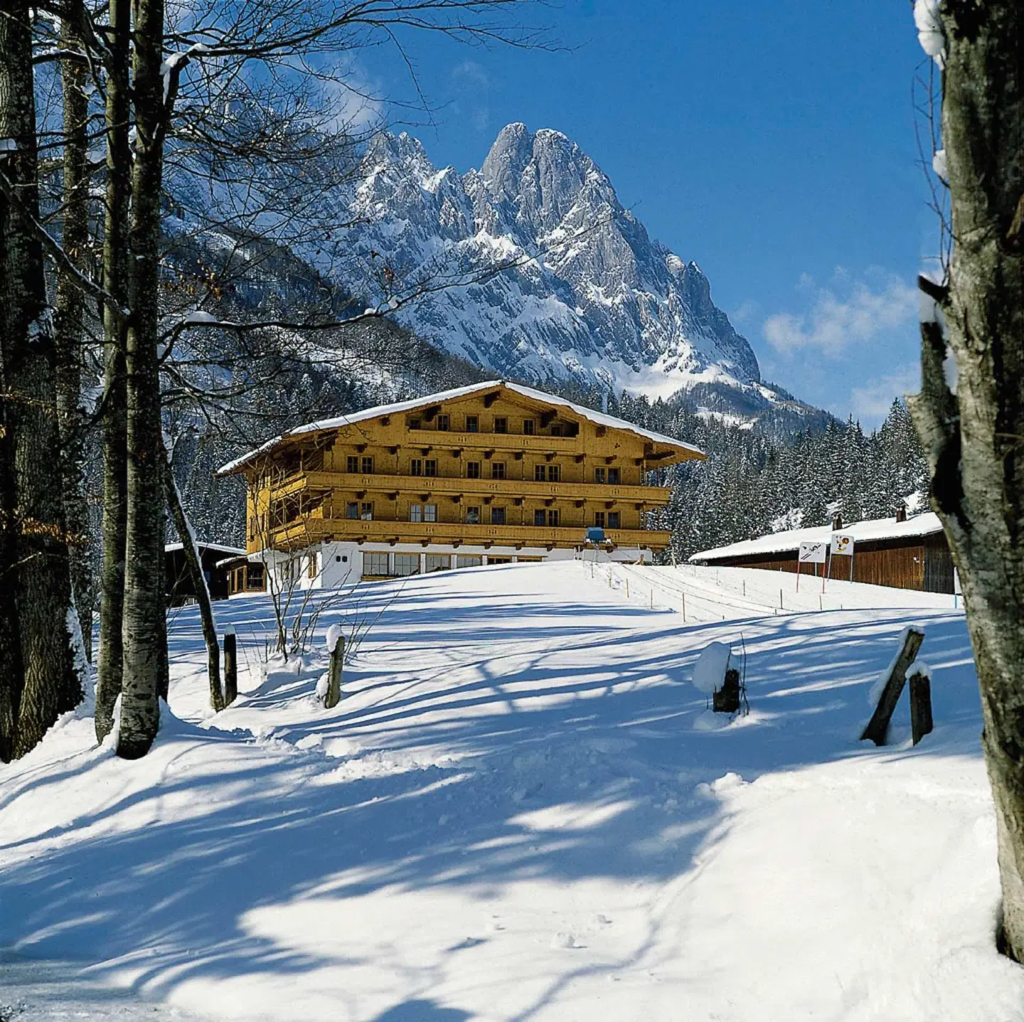 Gartenhotel Crystal OUTDOOR_POOL