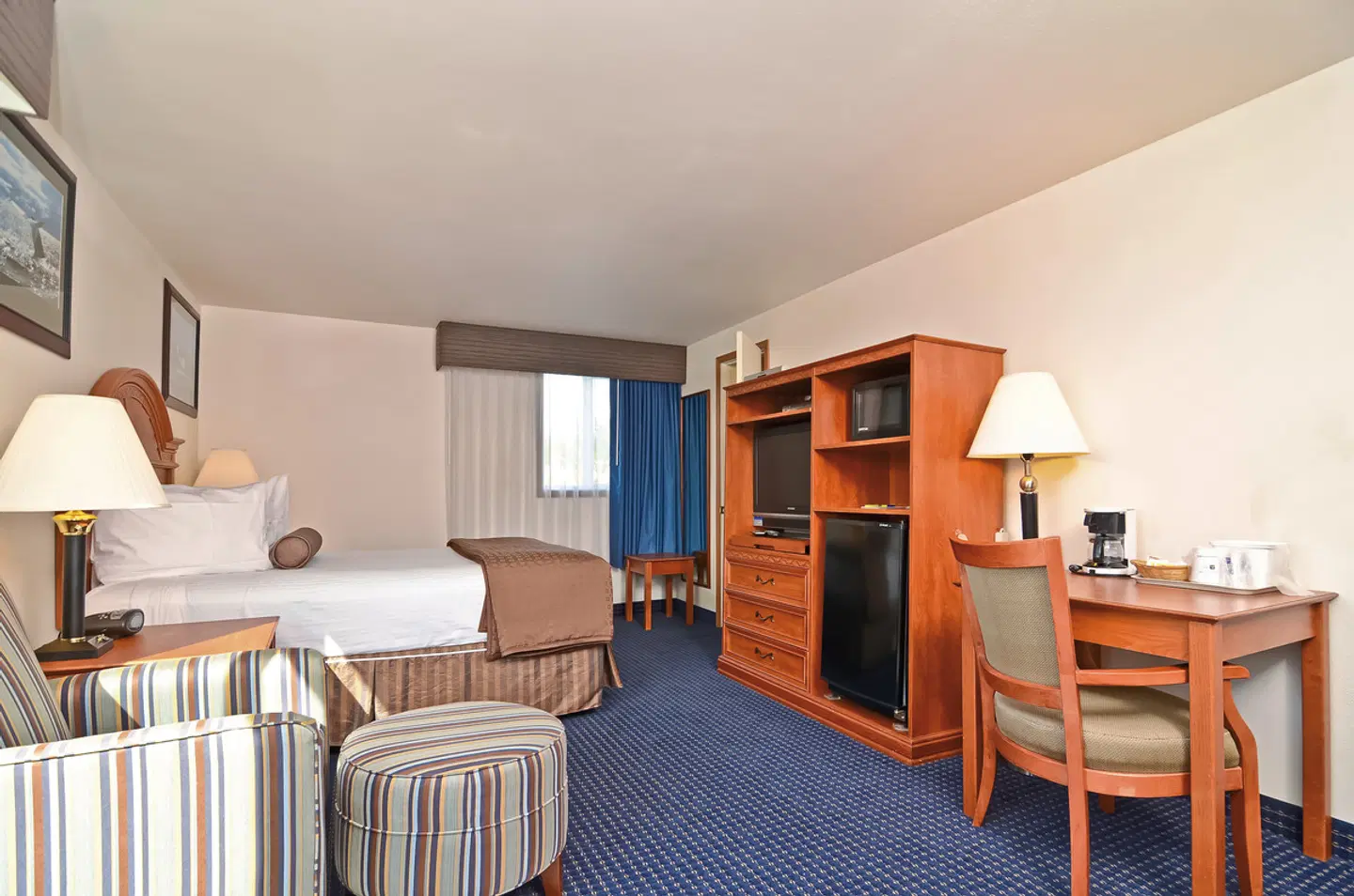 Best Western Valdez Harbor Inn ROOM_EXAMPLE