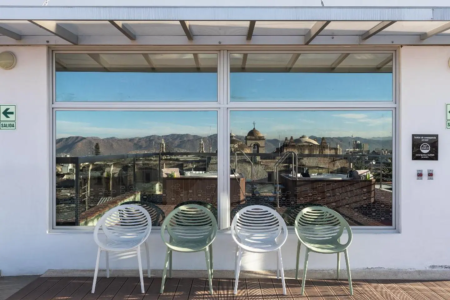 Hampton by Hilton Arequipa Terrasse