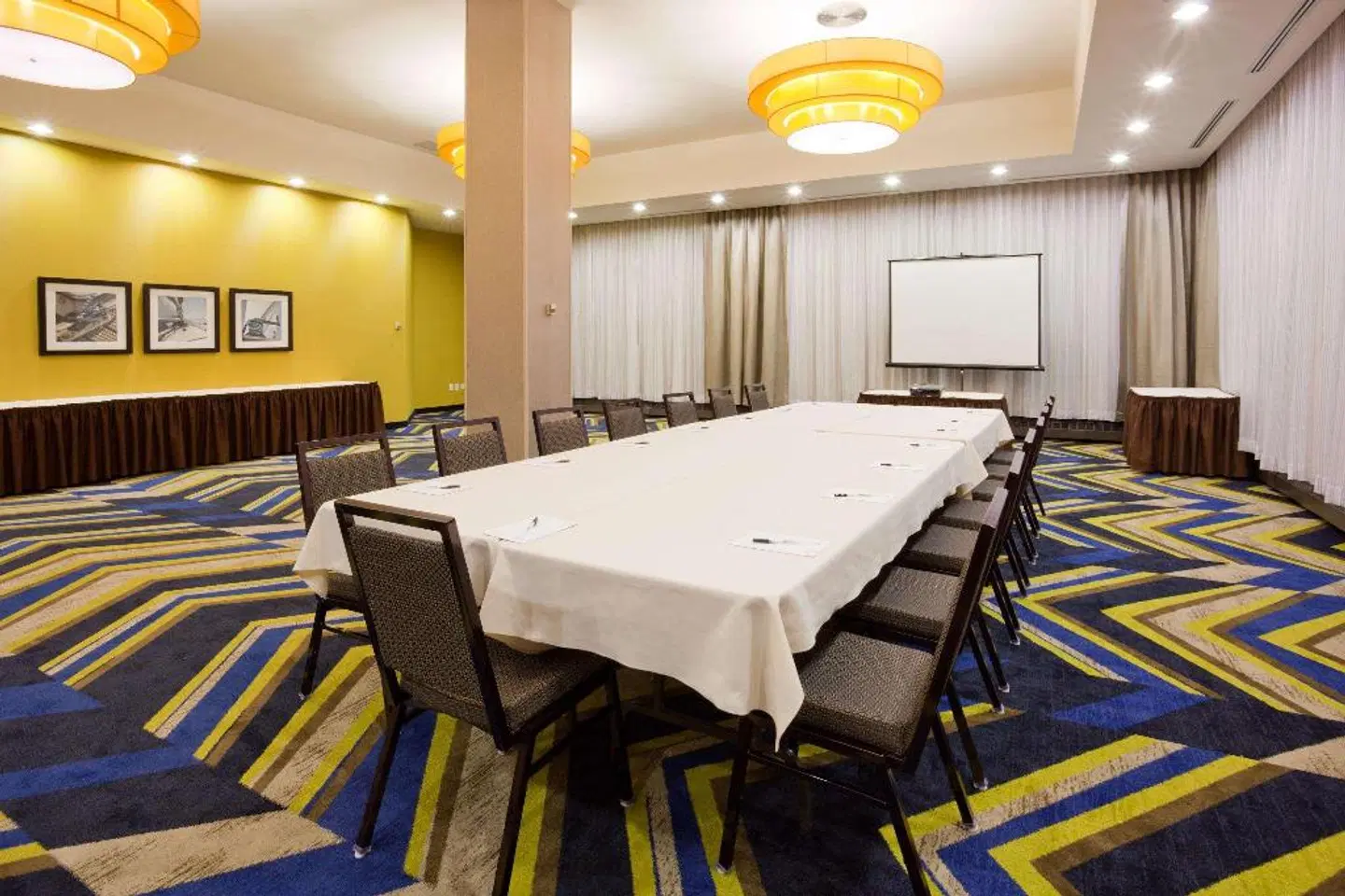 The Hollis Halifax - a DoubleTree Suites by Hilton Konferenz