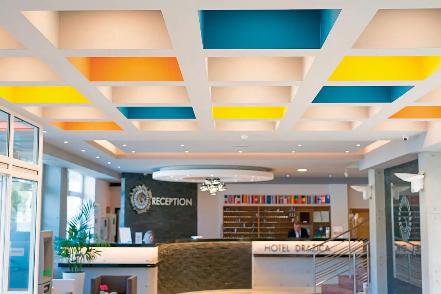 Drazica Hotel Resort & Villa Lovorka Bar