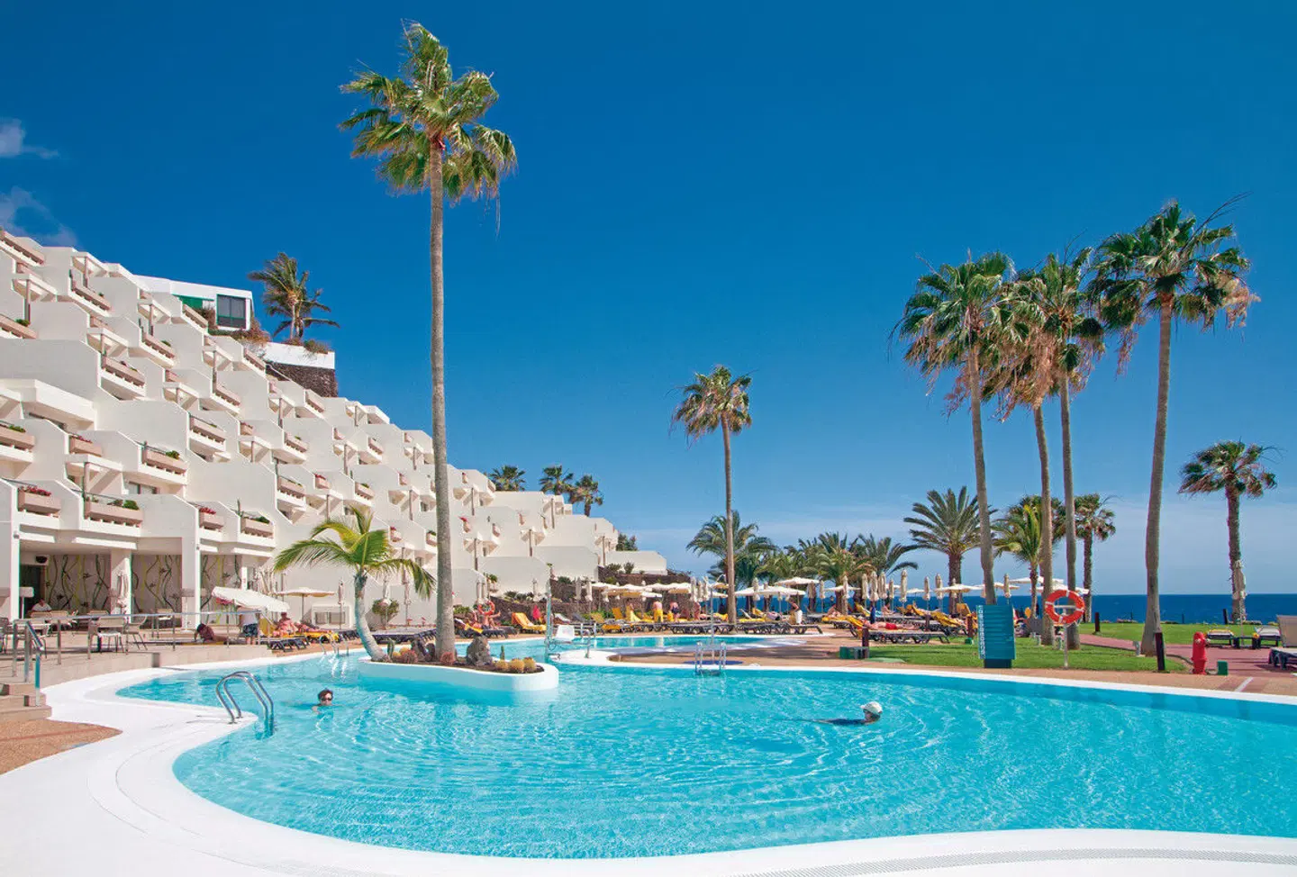 Riu Palace Calypso OUTDOOR_POOL