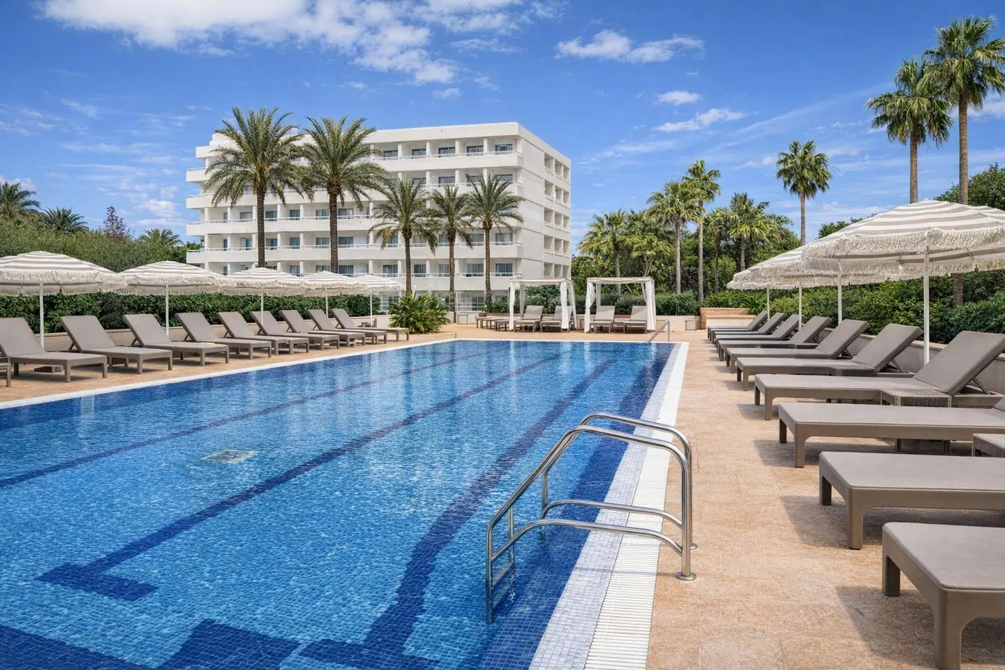 Cala Millor Garden OUTDOOR_POOL