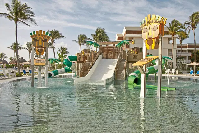 Bahia Principe Grand Tulum OUTDOOR_POOL