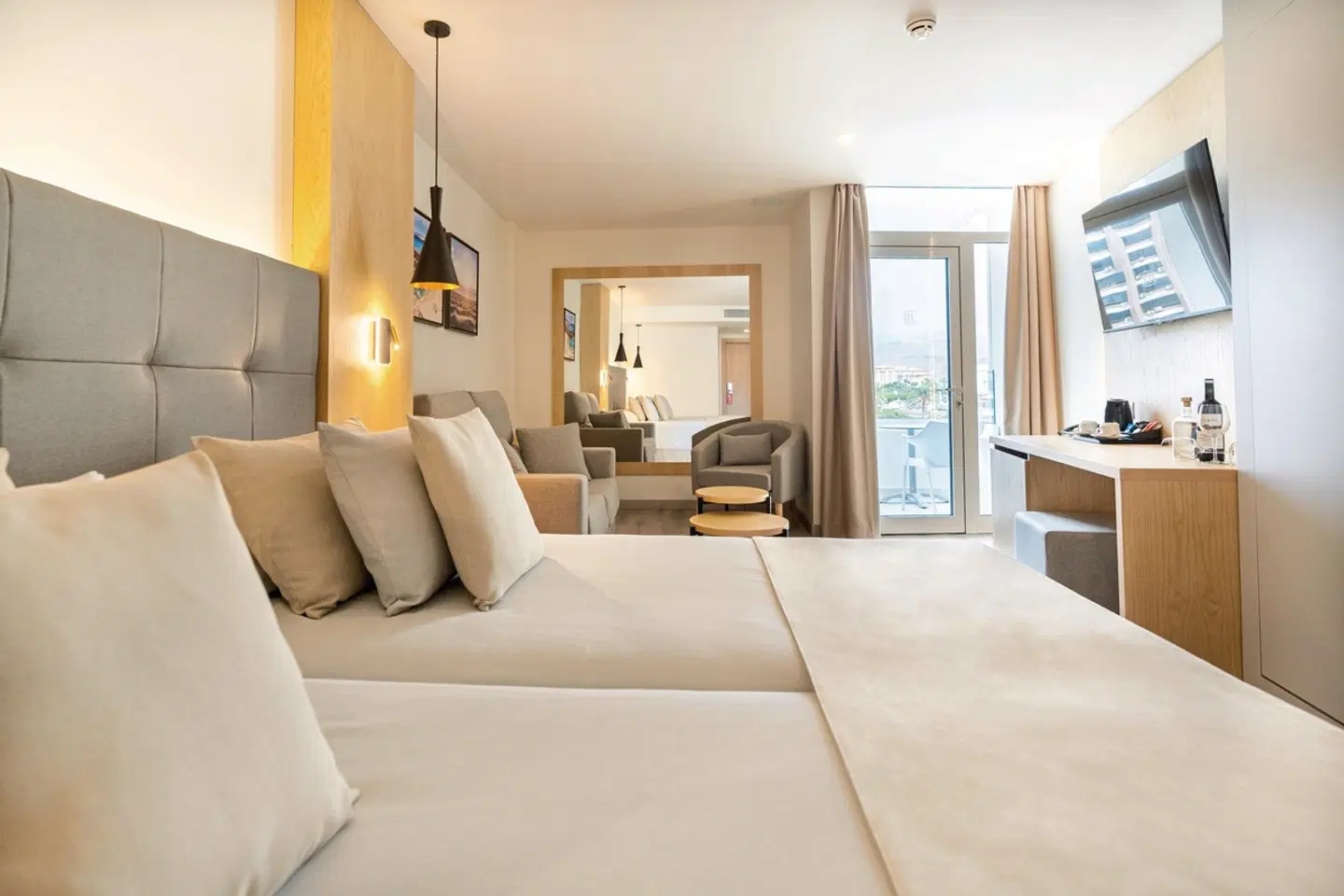 HL Rondo ROOM_EXAMPLE