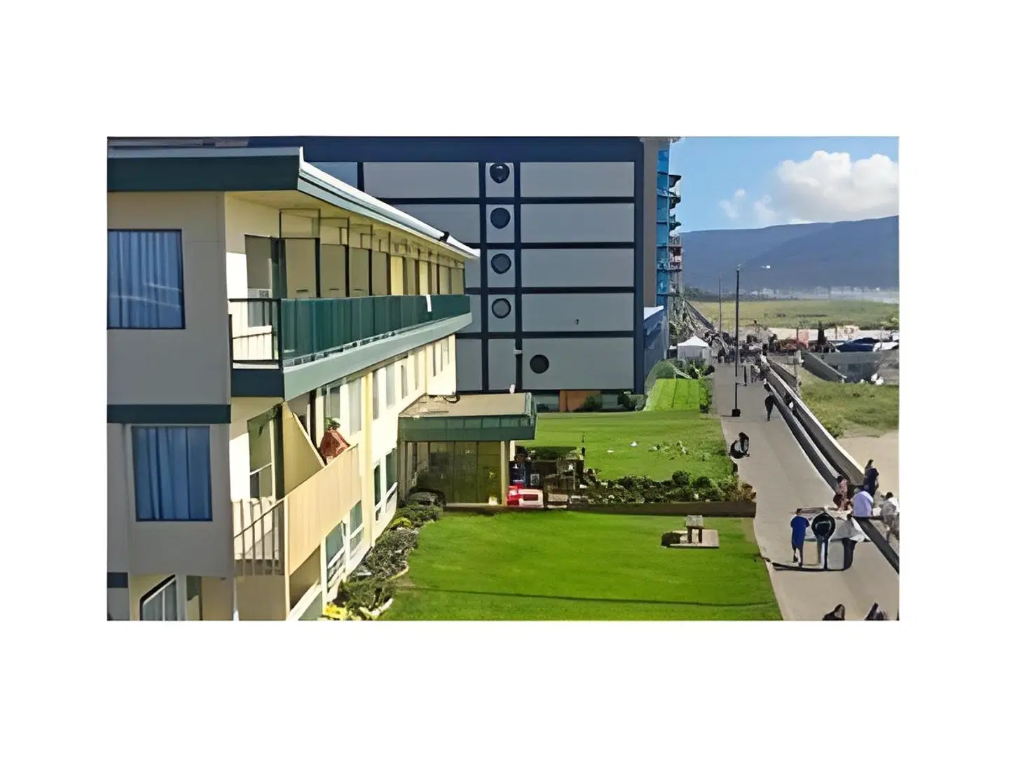 Seashore Inn on the Beach Seaside MODEL_IMPRESSION